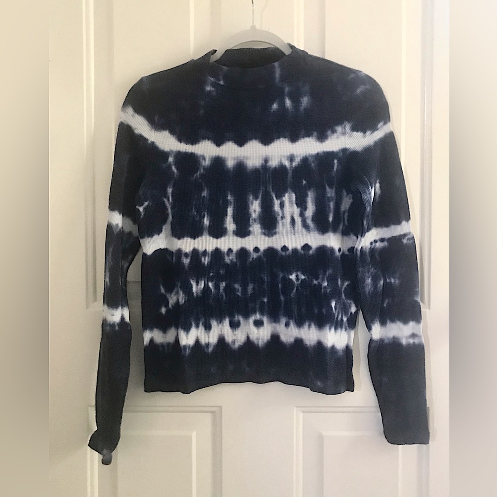 American Eagle Long-Sleeve Mock Neck T-Shirt